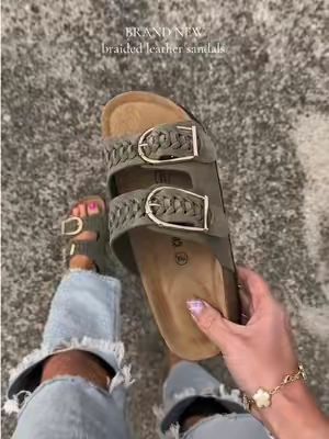 true to size ✨✨ @Cushionaire Cashew Sandals #cushionaire #leathersandal #womenssandals 