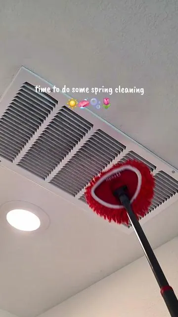 7617952391769378078