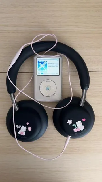 it’s me, my ipod, and my headphones against the world rn #soobin #yeonjun #beomgyu #taehyun #hueningkai 