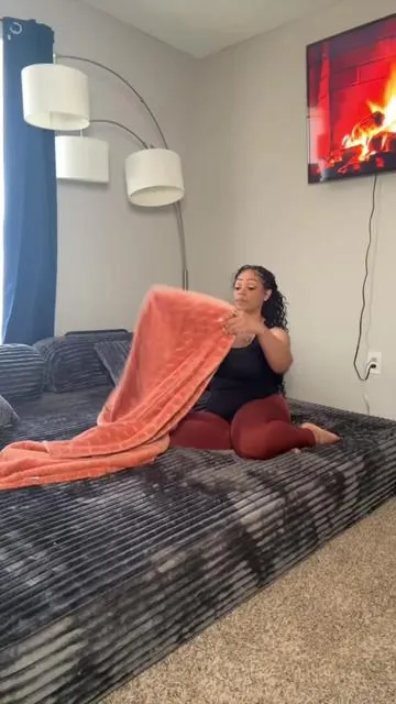 This is the best purchase I’ve made from TikTok shop. The boneless sofa is beyond comfortable. #viralcouch #bonelesscouch #honestreview #musthavefinds #fyp