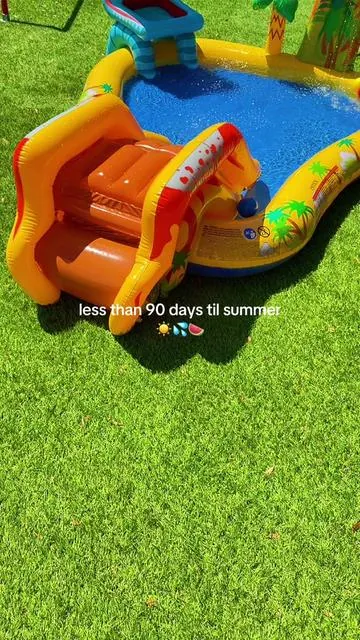 This toddler pool is a summer survival must have!! ☀️💦 #summerfun #kiddiepool #summeractivities #toddlermoms #tiktokshopcreatorpicks