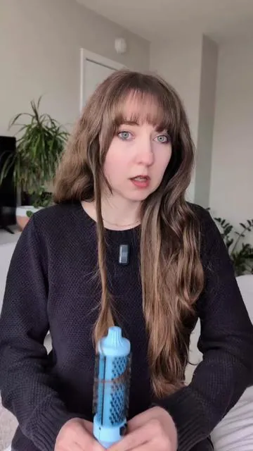 can you use a thermal brush? my fav small switch to change the whole hairstyle ad @wavytalkofficial 💕  #wavytalk #tiktokshopspringglowup #hairtutorial #hairstyle #hair 