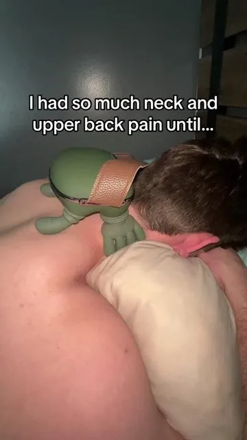 My neck, upper back, and traps feel like new!! #neckpain #massager #backpain #painrelief #pain 