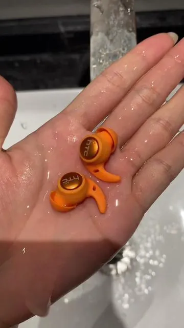 #htc #earbuds #translationearbuds #foryoupage