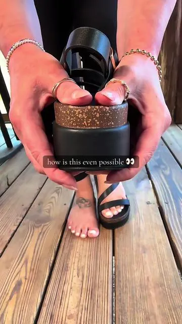 Project cloud just dropped the ultimate cushiony soft wedge platform sandals for summer @Project Cloud Shoes #sandals #projectcloud #wedgesandals #tiktokshopcreatorpicks #tiktokshopspringglowup 