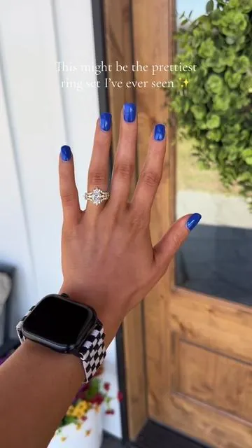 You are not going to believe the price on this one! 😍 Videos don’t even do it justice! She’s stunningggg ✨