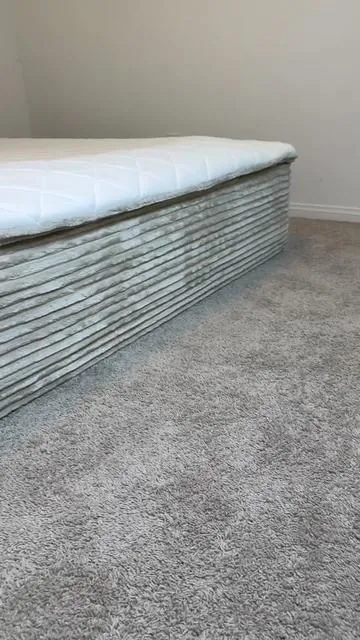 Crazy deal for an entire bed set up. This will definitely sell out fast. #bedframe #mattress #headboard #tiktokshopspringglowup #tiktokshopcreatorpicks 