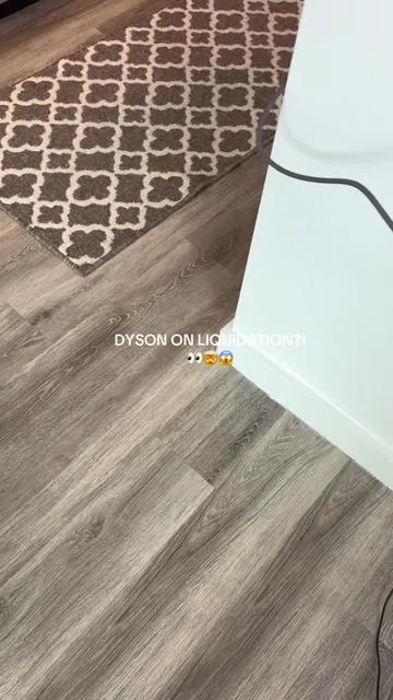 This Dyson fan just hit liquidation on QVC 👀
 If you’ve been waiting to upgrade your space, now’s the time before it’s gone @QVC, Inc #dyson #dysonfan #qvc #towerfan #bladelessfan  
