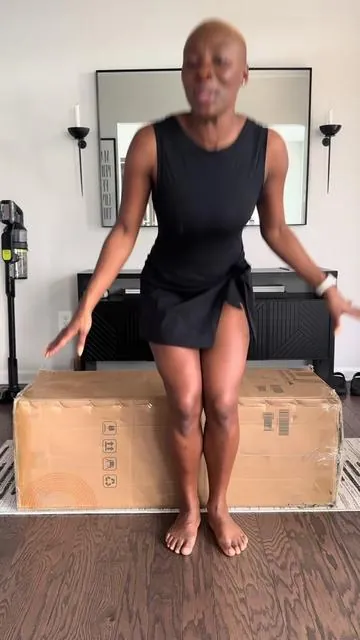 #unboxing #bonelesscouch #sofabed #affordablefinds #tiktokmademebuyit 
