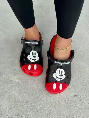 If you need help with sizing let me know! #crocs #mickeycrocs #mickey #kidscrocs #tiktokshopspringglowup @Crocs 