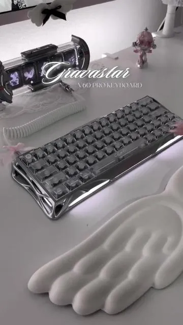 a keyboard better than wooting? 😳 been obsessed with this keyboard since it got released 🤍 #tiktokshopspringglowup #tiktokshopstockup #tiktokshopfinds #techtok #refreshedlook #tech #gaming #setup #desk #tiktokshopcreatorpicks #tiktoksearchinsights #tiktokcreatorsearchinsightsincentive #keyboards #gravastar #v60pro #magneticswitch #tiktokshopmothersday