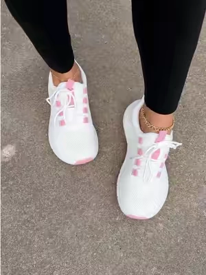 Wide foot and arch support! #sliponshoes #archsupport #widefeet #wideshoes #tiktokshopspringglowup 