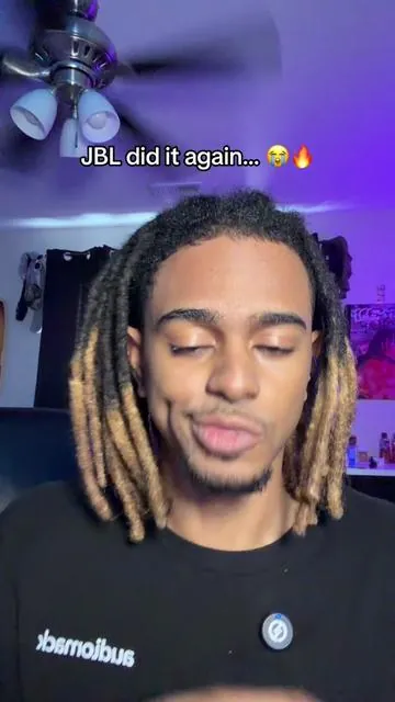 7623125679009271070