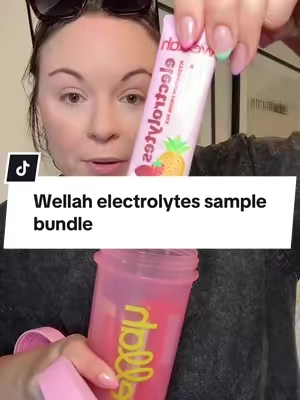 this deal is actually insane 🤯 electrolyte sampler + the cutest pink shaker bottle for LESS than you’d spend on one drink out… hydration but make it ✨worth it✨ 💧💗 #electrolytes #wellah #hydration #hydrationdrink 