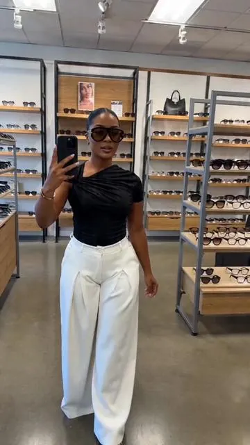 Low effort, high impact. #stylehack #fashiontips #summerstyle #outfitideas #OOTD 