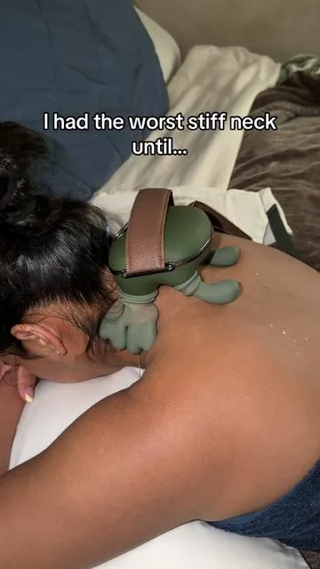 My neck, upper back, and traps feel like new !!! #messager #tiktokshopcreatorpicks #tiktokshopspringglowup 