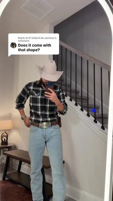 Replying to @El federal de caminos  such a stunning style🔥🤠 #menwesternwear #codyjames #tiktokshopcreatorpicks #felthat #rodeo 