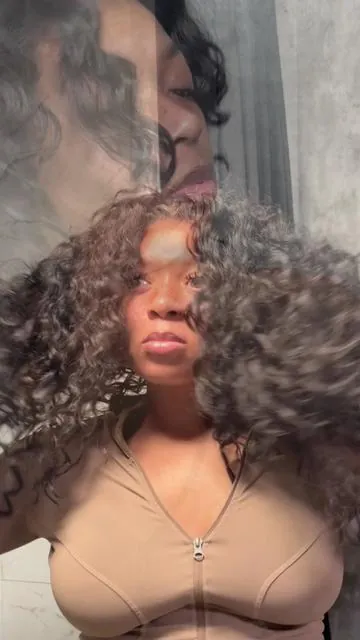 Synthetic Wig from @SamsBeauty My new fav 💋 #syntheticwig #wiginfluencer #wiginstall #tiktokshop #beyoncé 