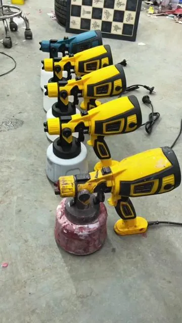 This paint sprayer delivers even, professional finishes.Works with water-based and oil-based paints.Easy to use, simple to clean with water.Great for furniture, walls, fences and DIY projects.High efficiency, great value for money.#spraypaint #painting #DIY#spraygun #foryoupage