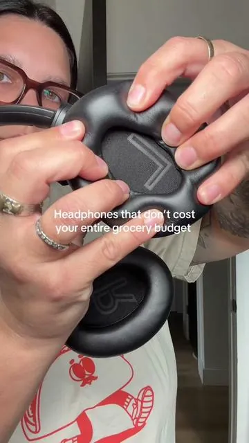 #headphones #wirelessheadphones #bluetooth #activenoisecancellation 