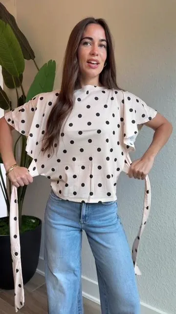wearing size small #polkadot #springfashion #outfitinspo #cutetops #summeroutfits 