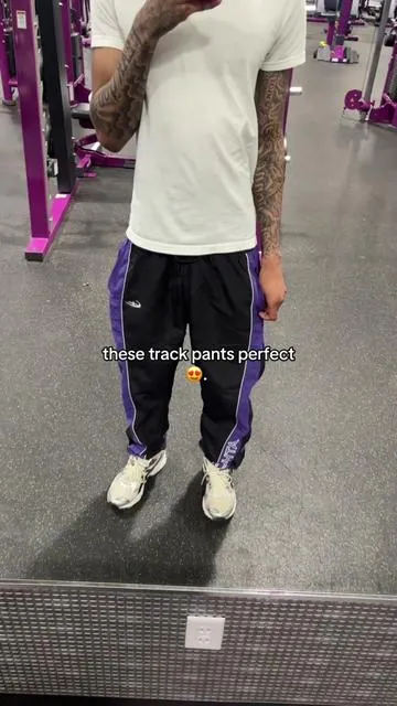no flaws #fyp #trackpants #fashion 
