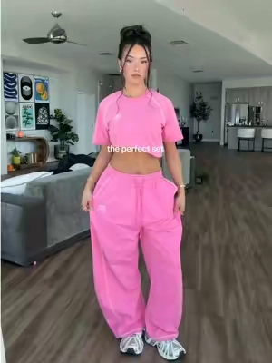 this pink 🩷