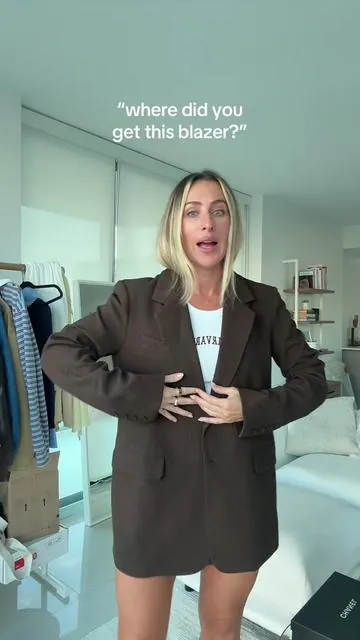 Because it’s been so hard to find a chocolate brown blazer #oversizedblazer #springfashion #fashiontiktok #fashionfinds  