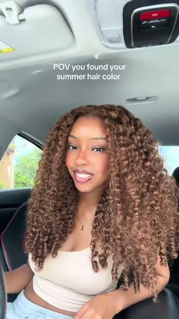 This chocolate brown color is so pretty and definitely perfect for the summer ☀️ @oqhairshop @OQHAIR #oqhair #oqgluelesswig #tiktokshopstockup #tiktokshopmothersday #burmesecurly 