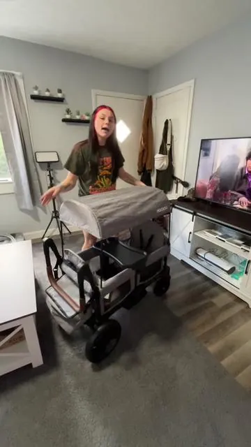 @Harppababy.us knew EXACTLY what they were doing with this🤌🏼☺️ #realisticmomlife #strollerwagon #autismmom #tiktokshop #fyp 