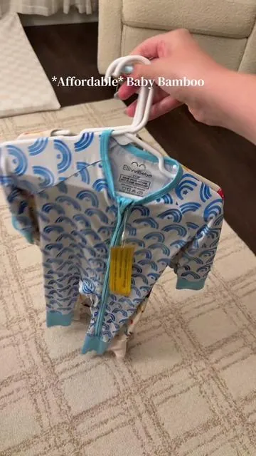 The price is insane for the quality!! Highly reccomend these baby bamboo pajamas 😍🤍 #babybamboo #bamboopajamas #momhack #firsttimemom #babyregistrymusthaves 