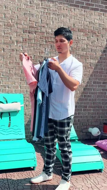 #shortsleeves #menssummerfashion #summerlooks #menstshirt #fyp 