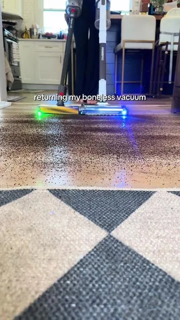 Learn from my mistakes 😅😅 #tiktokshopcreatorpicks #tiktokshopstockup #sharkvacuum #vacuum #CleanTok 