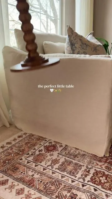 the prettiest little side table and it’s actually affordable 🤍