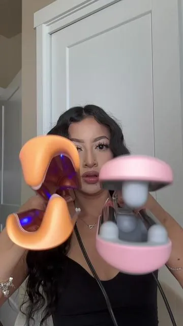10/10 my favorite hair tool from @wavytalkofficial😍 #wavytalk #spotlighthair #wavytalkcoachella #wavytalkpowerwave #fypシ 