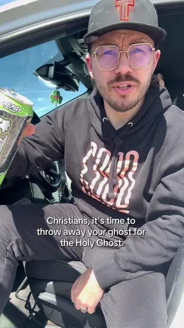 Do you love Jesus? Do you love energy drinks? Why not have both in/on one can?! I’ve already had several conversations about faith at the gym cause of this 🔥 thanks @drink4GVN ! 🙏🏼#christiantiktok #4gvn #christianenergydrink #energydrinks #holyghostfilled 