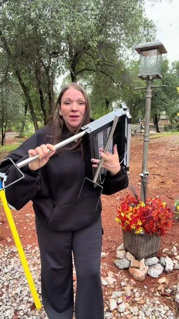 I was tired of getting eaten alive every time I went outside so I finally tried this… This solar bug zapper runs on both solar and USB so you don’t have to worry about power and it turns on automatically at night It’s cordless, easy to hang, and actually helps keep the bugs away so we can enjoy being outside again If mosquitoes are ruining your evenings this is such an easy upgrade. I will link it below. @eGadgets #tiktokshopcreatorpicks #tiktokshopmothersday #tiktokshopstockup #solar #mosquito 