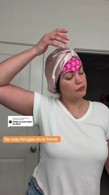 Respuesta a @JanetRecomienda Queen Royal Forehead Tape #Queen Royal Forehead Tape #tape #tapeforsleep #tapeforwrinkle #facetape 