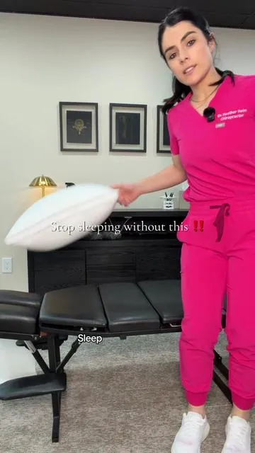 As a chiropractor who specializes in sleep posture, I can’t recommend the Mellow BodyAlign Pillow enough for side sleepers. 🙌 Sleep plays such a huge role in spinal health, and this pillow is designed to keep your spine aligned while cushioning key pressure points—your arms, waist, and legs. The dual-wave ergonomic curve follows your body’s natural shape, which is key for reducing issues like stiff backs, sore hips, and numb arms. Not to mention, the cooling fabric and soft-yet-supportive fill make it perfect for comfortable, uninterrupted sleep. If you’re struggling with low back pain or just need better support at night, this pillow can make a world of difference. The removable, washable cover is a bonus, and it’s built to last without going flat over time. Invest in your sleep posture—you’ll feel the benefits every morning! 🌙✨ #BodyPillowForSideSleepers #LowBackPainRelief #SleepPosture #ChiropractorApproved #BodyPillowCooling @Mellow Sleep 