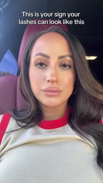 STOP. These lashes deserve a close-up 👁️🤏 Style: Iris  #lashes #lash #eyelashes  @Maxcomfi 