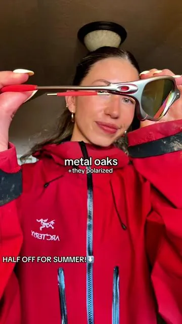 #sunglasses #y2kaesthetic #gorpcorefashion #polarizedsunglass 