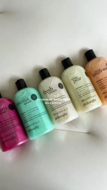 the flavors we’ve been waiting for finally in stock and on saleee 🫧 5 pc philosophy body wash bundle 🛁🌺🥥 #philosophybodywash #bodywash #bubblebath #giftideasforher 