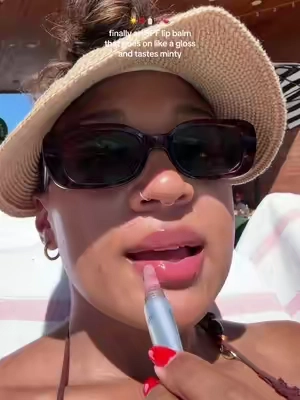 spf lip balms have never been this good >>>  @Prequelskin #spf #sunscreen #prequel #lipspf #lipsunscreen 