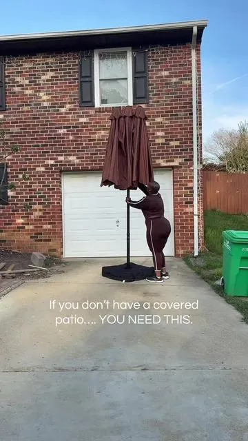 I’m still impressed on how big this was!! #umbrella #patiodecor #patioumbrellawithlights #outdoorumbrella #canopyumbrella 