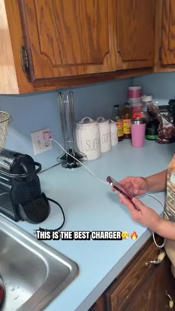 She’s happy with her new charger🥰IG:Jr_Villegas1 #fknjunior #fyp #foryoupage #tiktokshop #fypシ 
