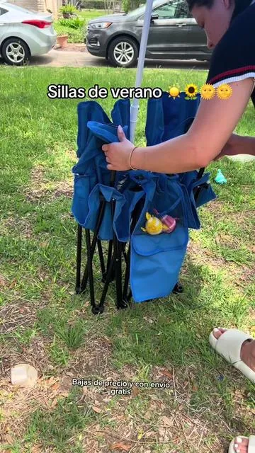 Súper bonitas 😍😍#sillaplegable #sillaspracticas #umbrella #silladecamping #verano