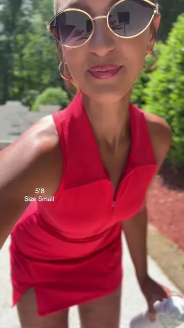 The elevated tennis dress that you didn’t know you needed! So figure flattering! I’m 5’8 wearing a small. #tennisdress #athleticdress #golfoutfit #athleisure #pickleballoutfit 