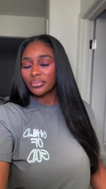 Crochet hair for the first time… but this kinky straight texture? yeah it does it for me every time.😍 #crochethair #kinkystraight #naturalhairstyle #humanhairextensions #protectivehairstyles 