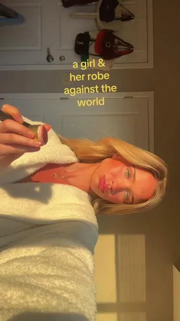 7629897284674784526