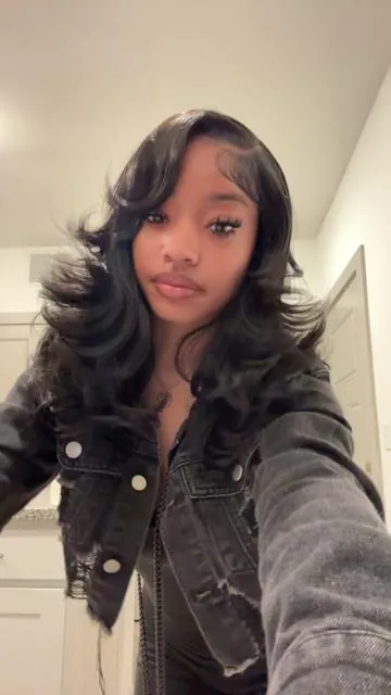 this hairrr😍😍😍😍 #wiginfluencer #syntheticwig #tiktokshop #fypシ゚viral #blowthisup 